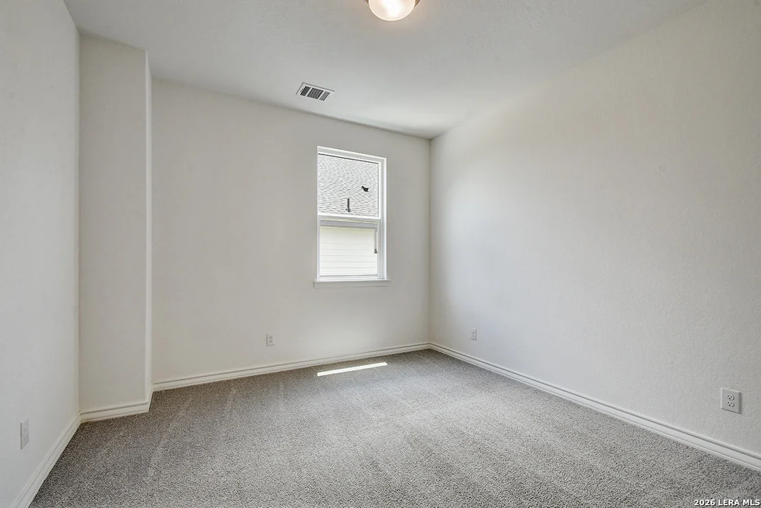 Photo of 352 Caveside Drive