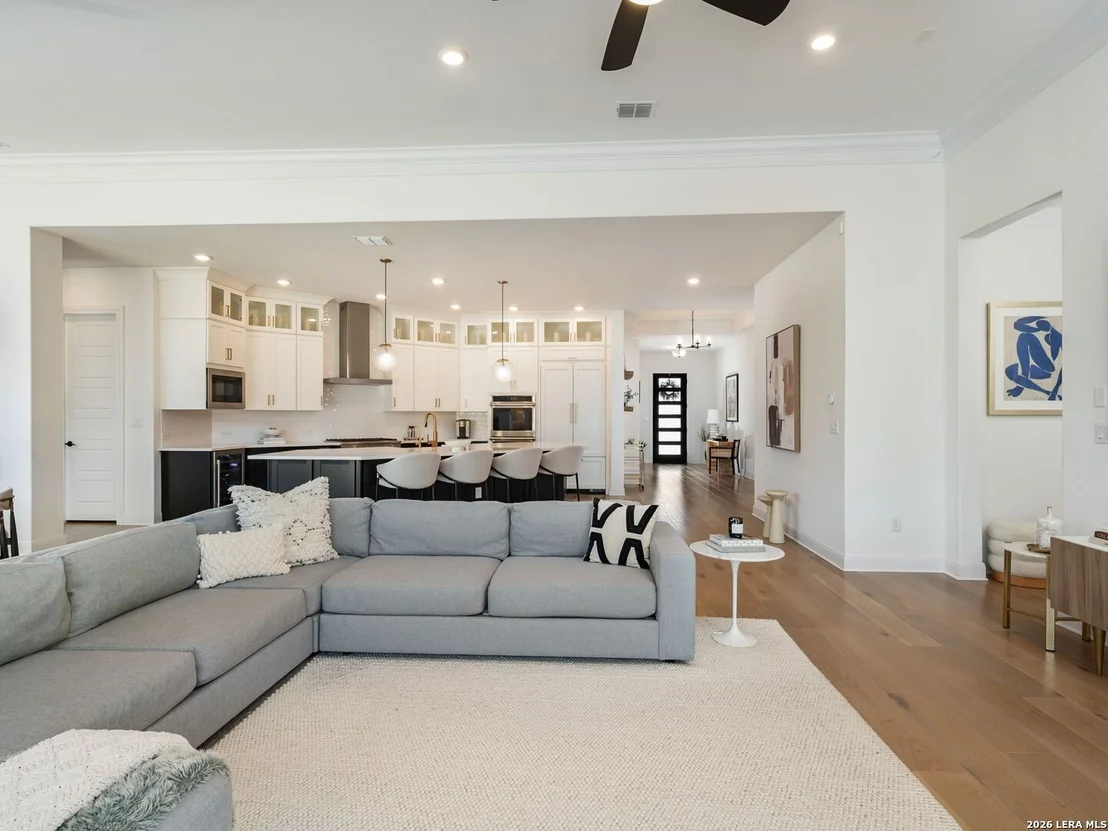 Photo of 3914 Balentine