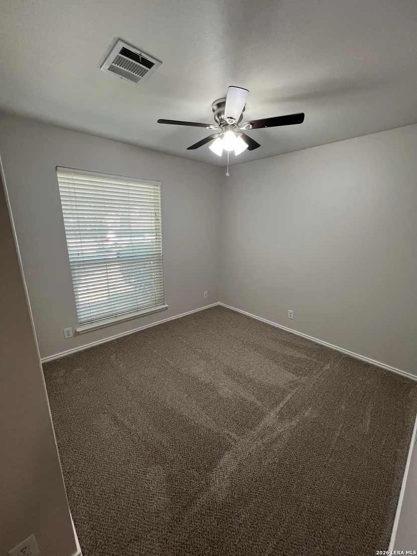 Photo of 15822 MANES GRV