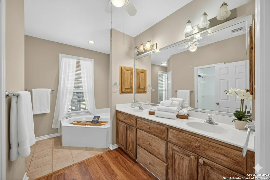 Photo of 801 Gallagher Dr
