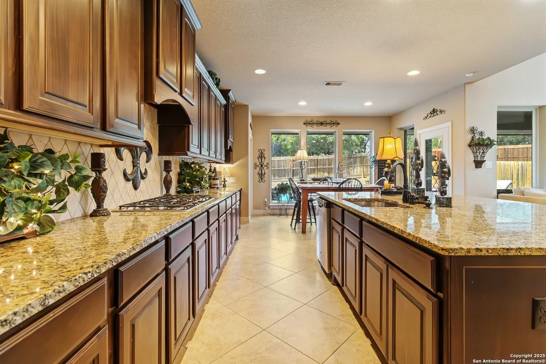 Photo of 8905 Soaring Oak