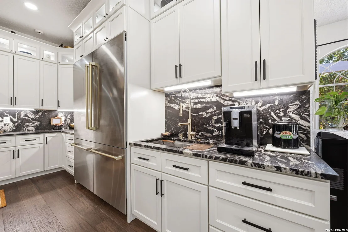 Photo of 2 Charterwood