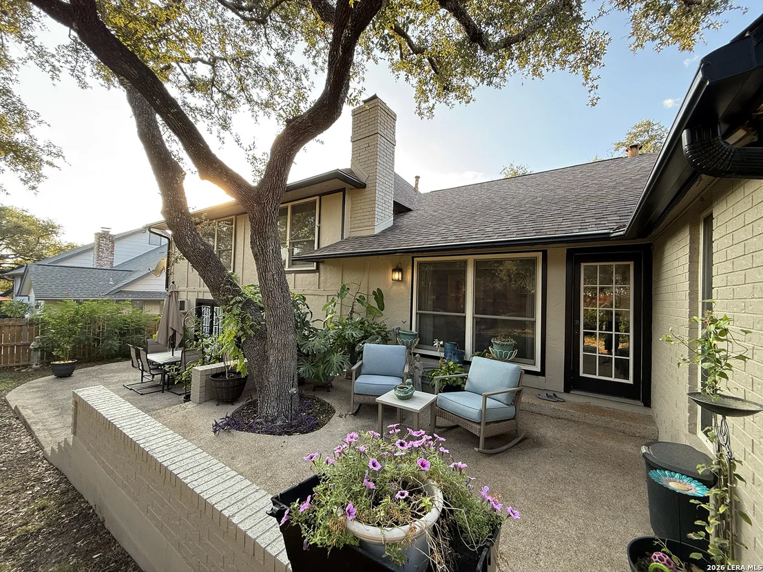 Photo of 12518 Chateau Forest