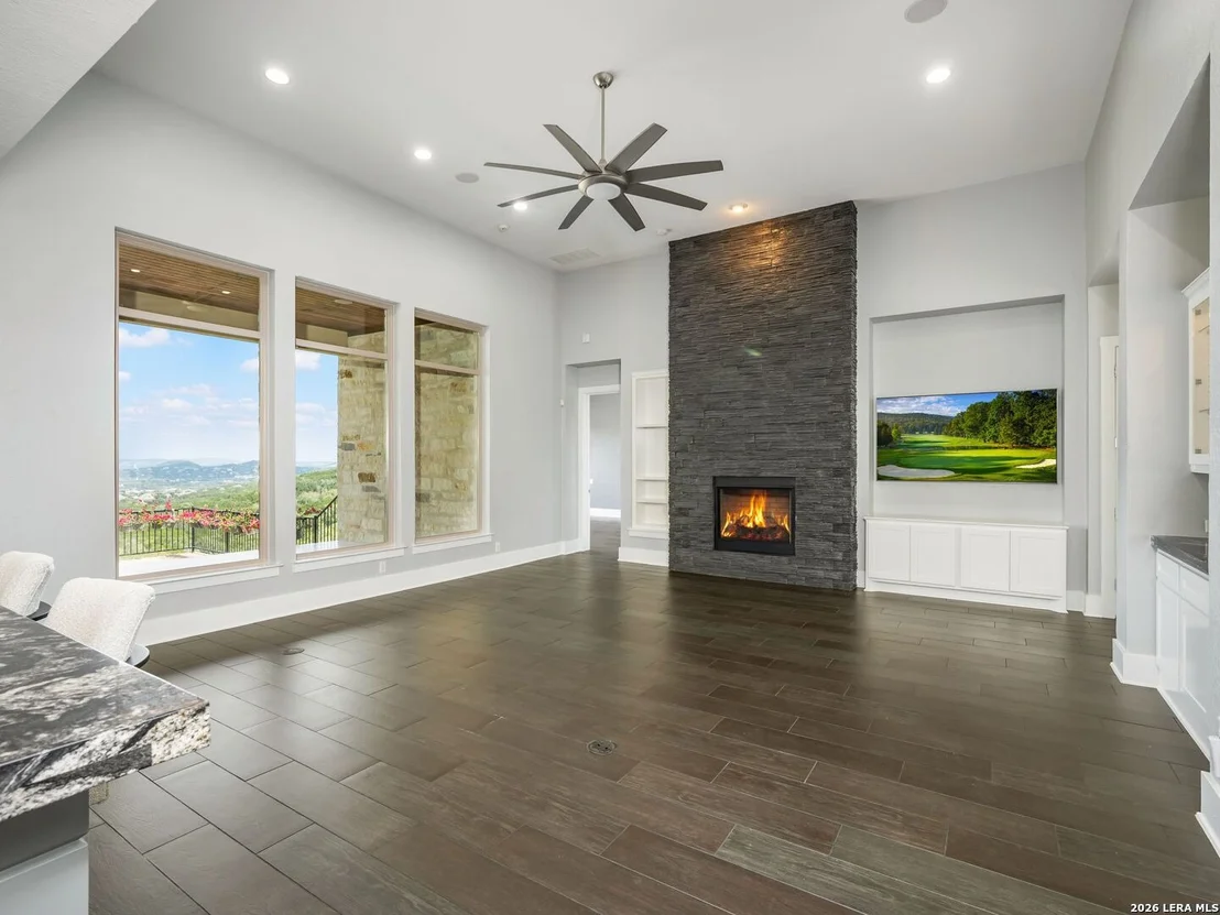 Photo of 8103 Vanity Hill