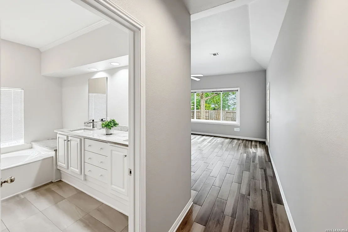 Photo of 13534 Charter Bend
