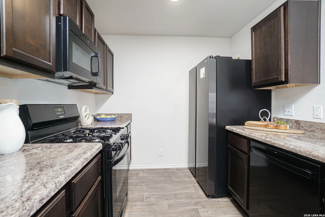 Photo of 8212 Rocky Pebble