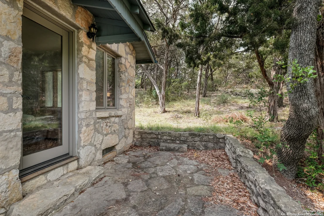 Photo of 24209 SCENIC LOOP RD