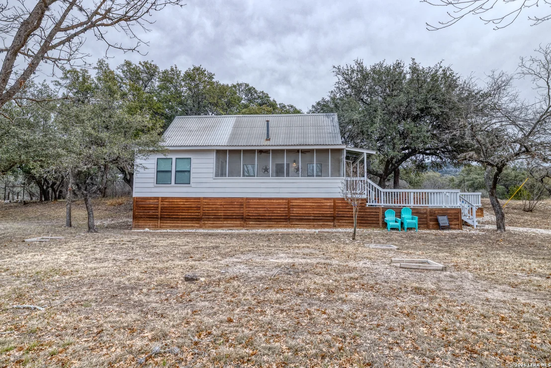 Photo of 1674 Flat Rock