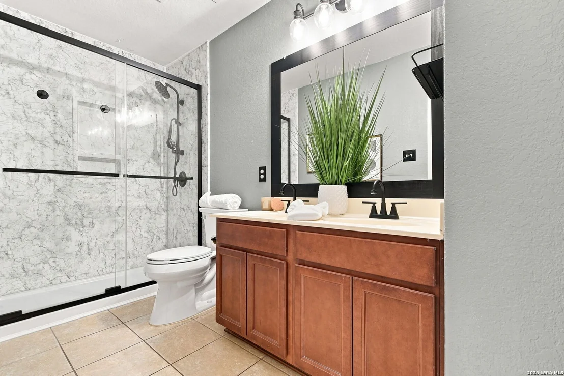 Photo of 283 Reeves Garden