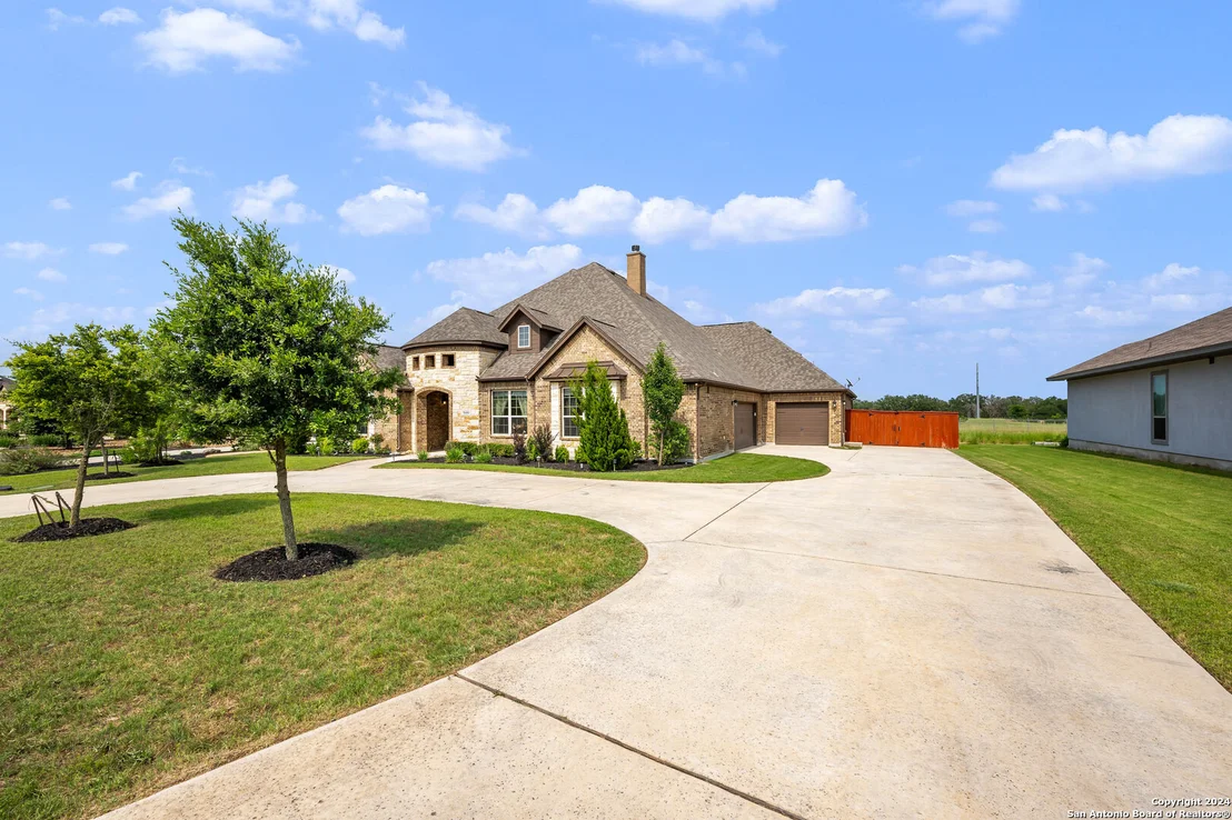 Photo of 30484 Setterfeld Circle