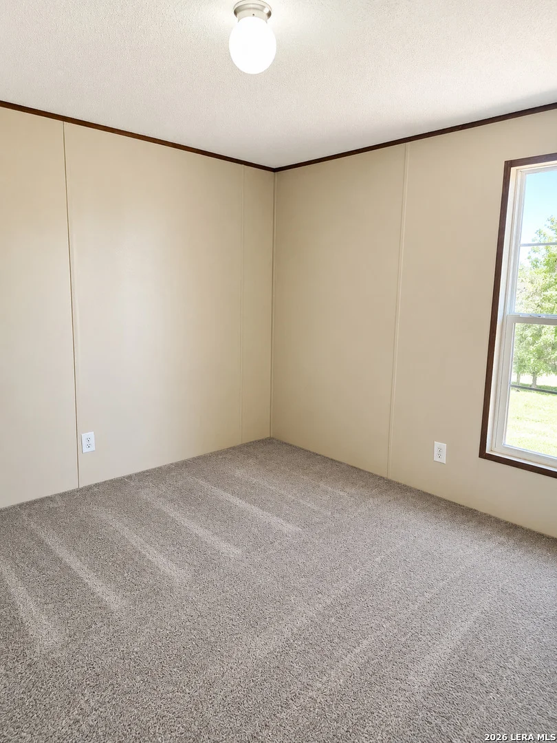Photo of 449 HURST LN