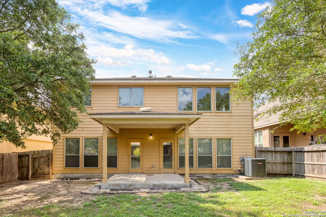 Photo of 27223 TRINITY BEND