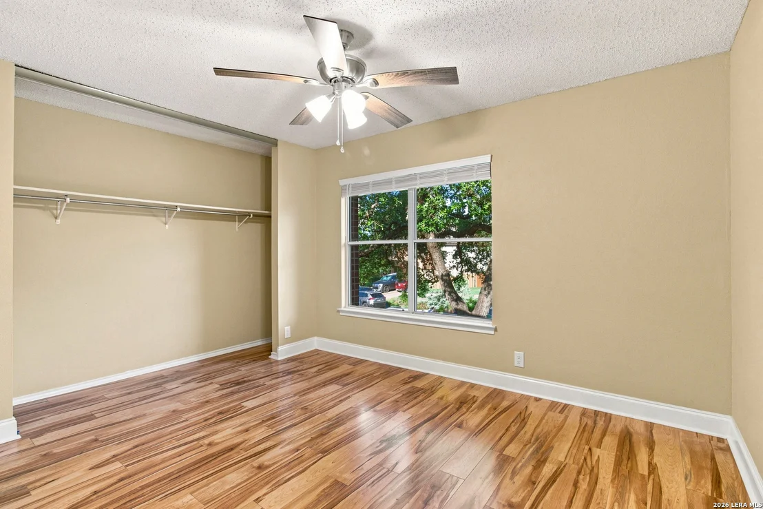 Photo of 11623 Gulf Station