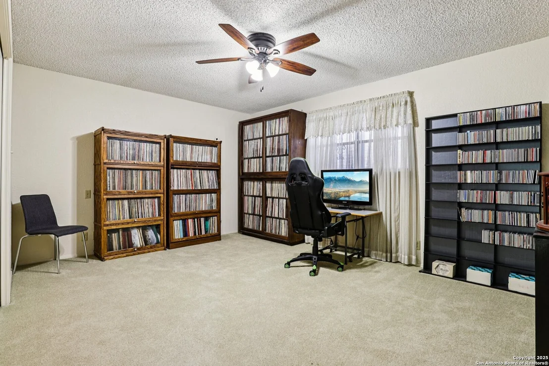 Photo of 5817 Winding Ridge
