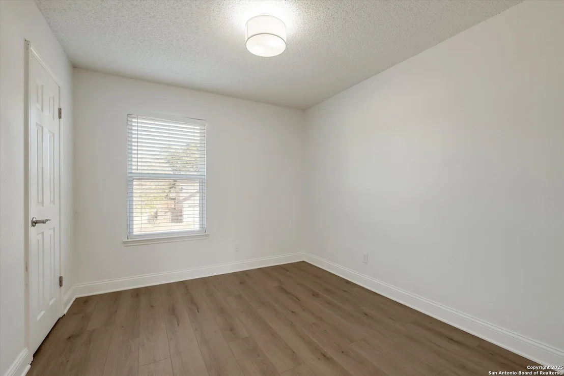 Photo of 7279 Pine Branch