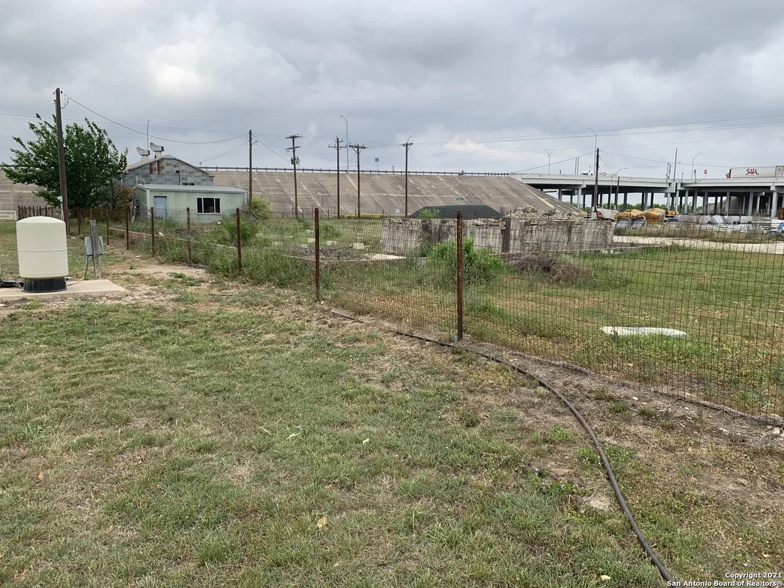 Photo of 161 STATE HIGHWAY 173 S