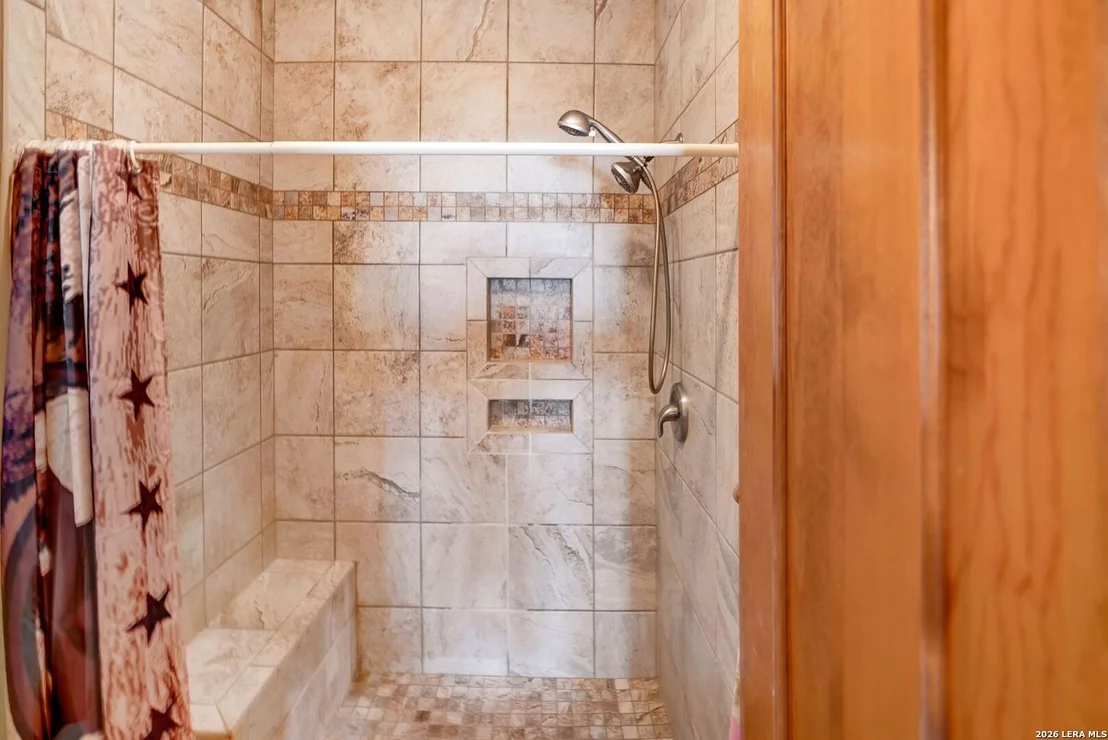 Photo of 181 SETTLERS CIR