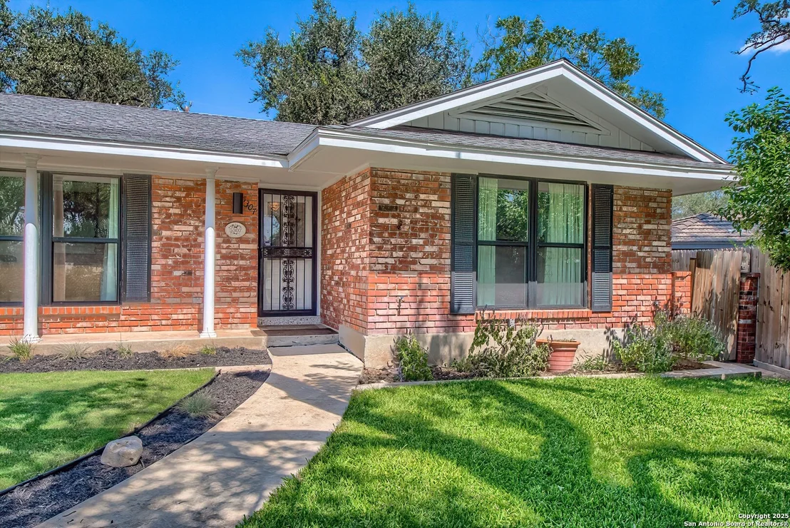 Photo of 5307 Ben Hur