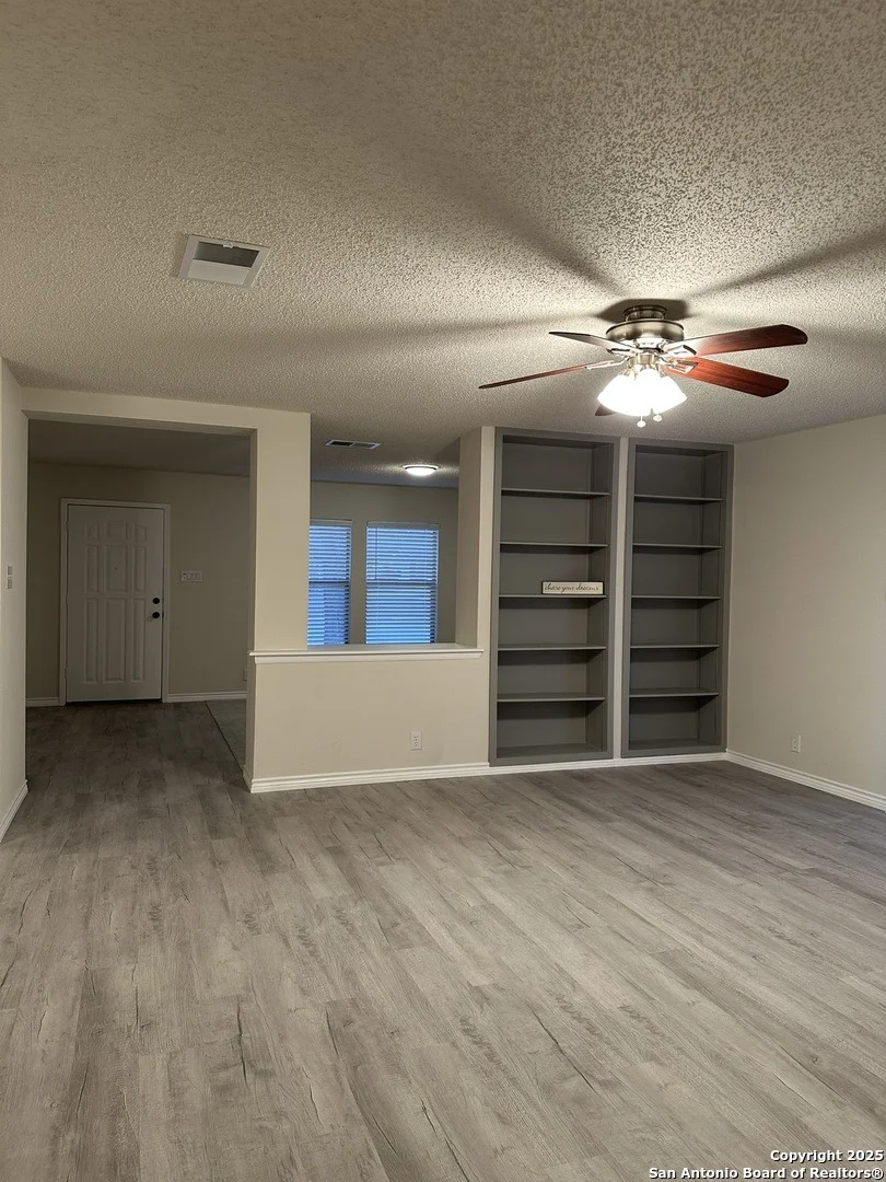 Photo of 2926 Moss Plain