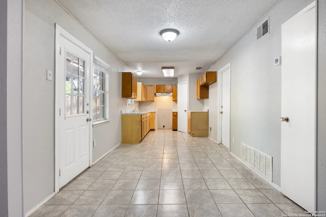 Photo of 7298 PINE BR
