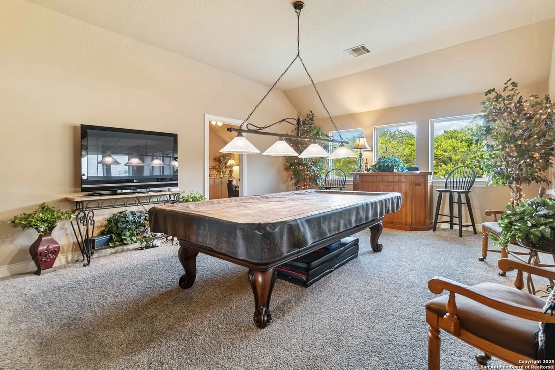 Photo of 8905 Soaring Oak