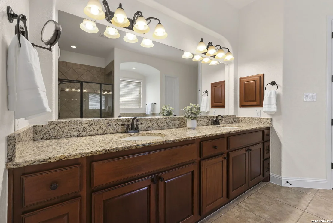Photo of 1011 Olivia View