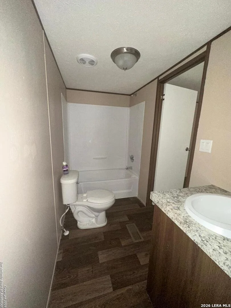 Photo of 101 Villa Ridge #6