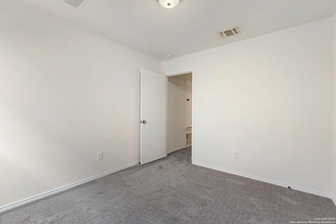 Photo of 109 Gatewood Falls