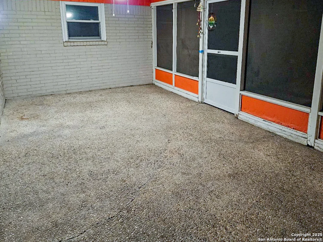 Photo of 405 Kimberly Dr