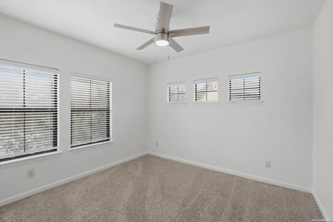 Photo of 13826 Oakview Cove