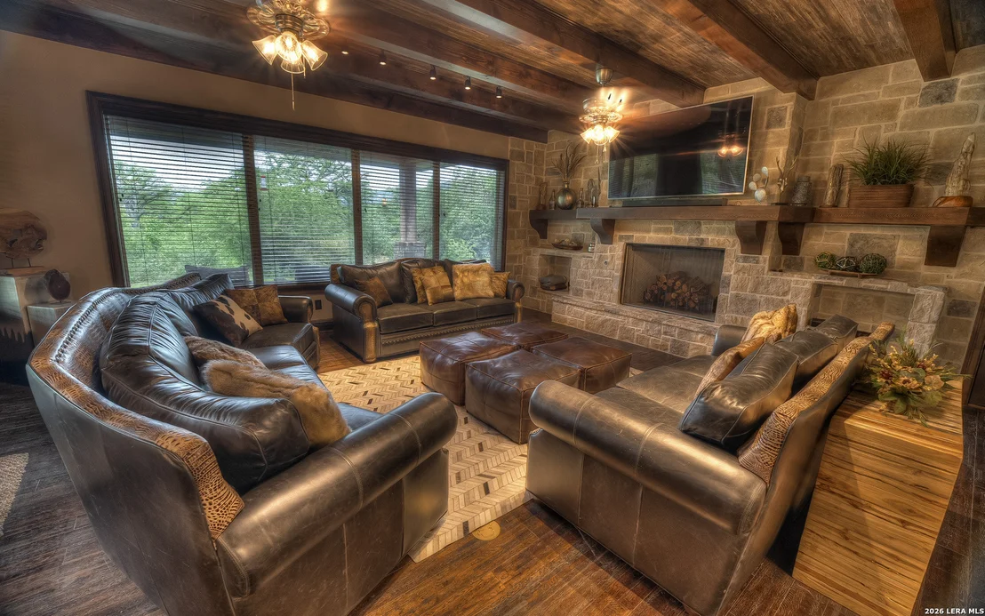 Photo of 200 Skippin Stone Ln