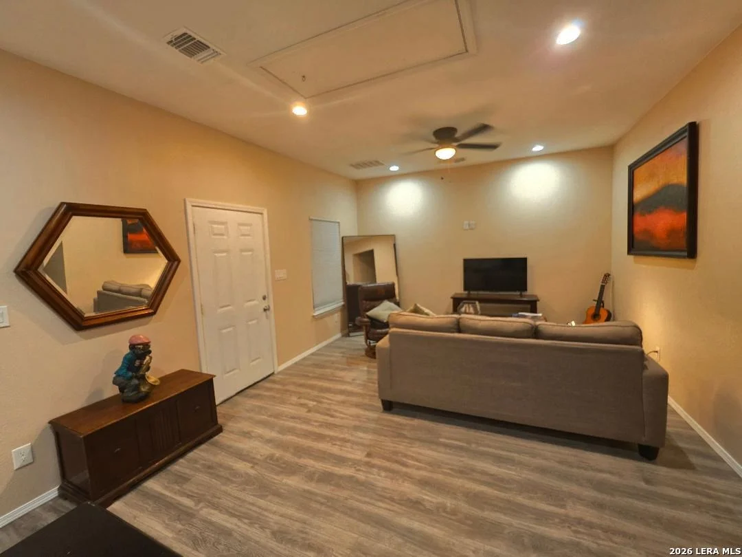 Photo of 127 Orange