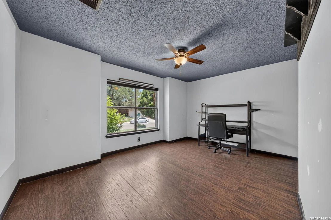 Photo of 8210 Manderly Pl