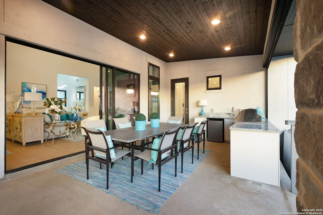 Photo of 4104 Abasolo