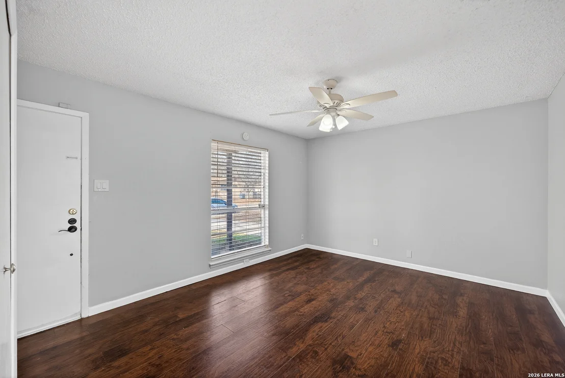 Photo of 300 Roanoke
