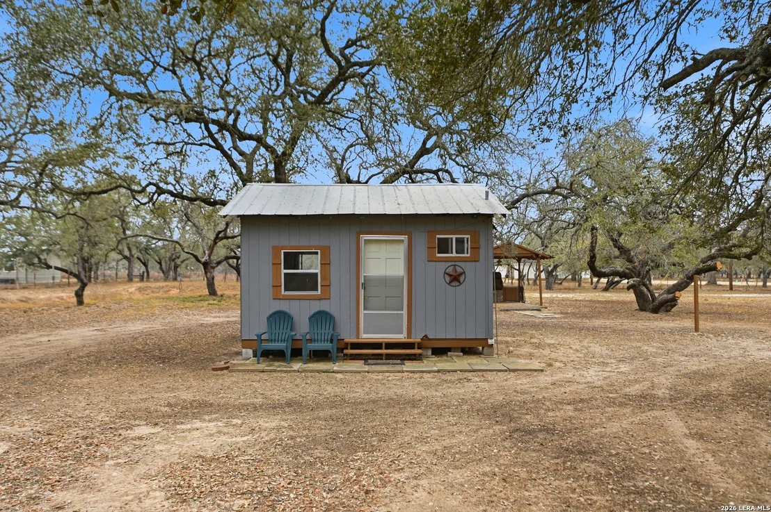 Photo of 561 County Road 785