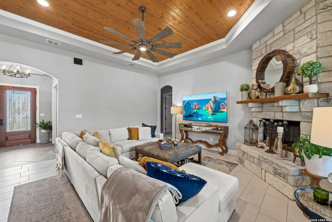 Photo of 153 Crescent Ridge