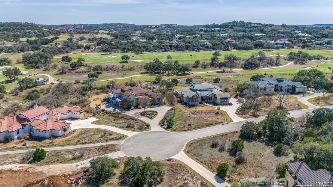 Photo of 48 MUIRFIELD