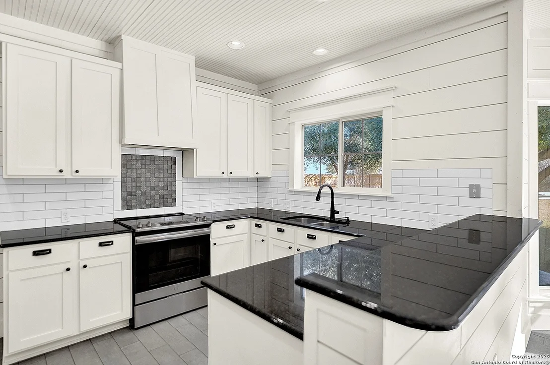 Photo of 3355 HARVEST HILL