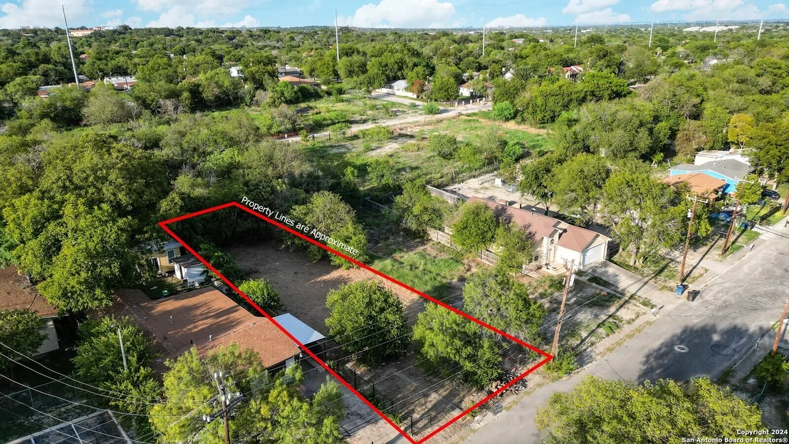 Photo of 5211 BLESSING ST