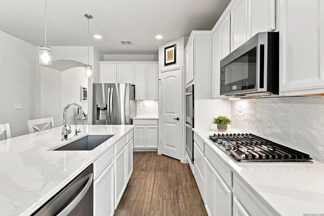 Photo of 614 Whitney Way