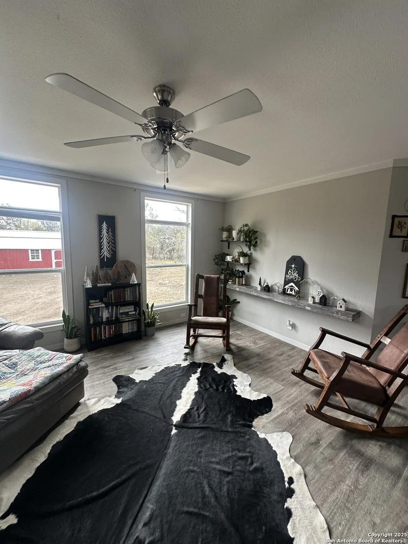Photo of 1253 Cr 428