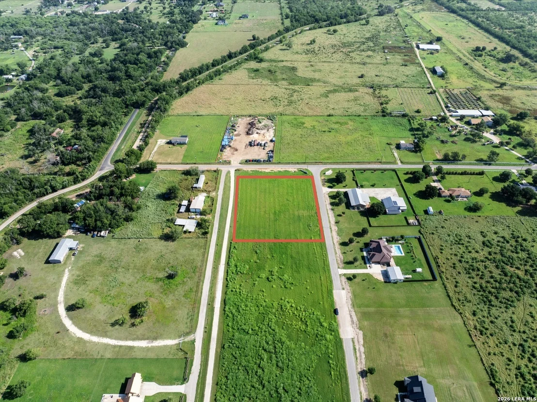 Photo of 114 COUNTY ROAD 684