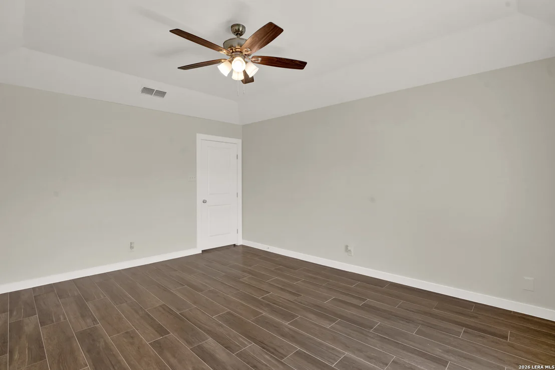 Photo of 602 ATLANTA DR