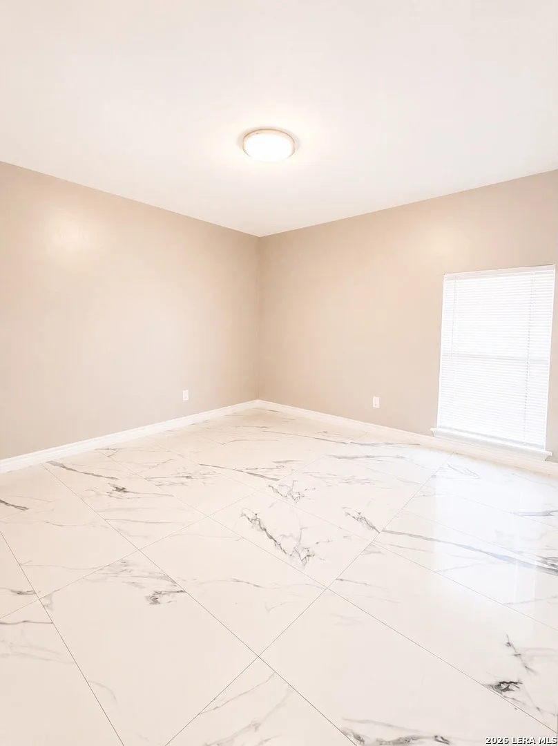 Photo of 1203 N Bibb Ave