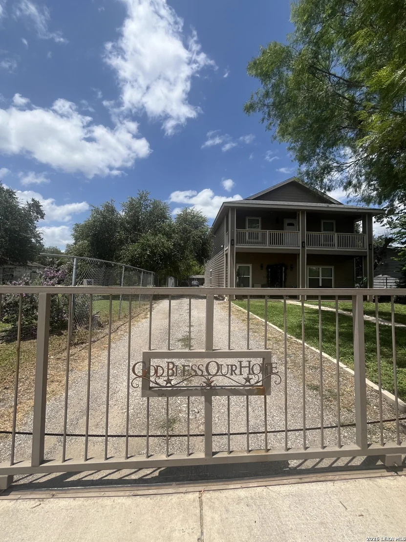 Photo of 6443 ELMER BLVD