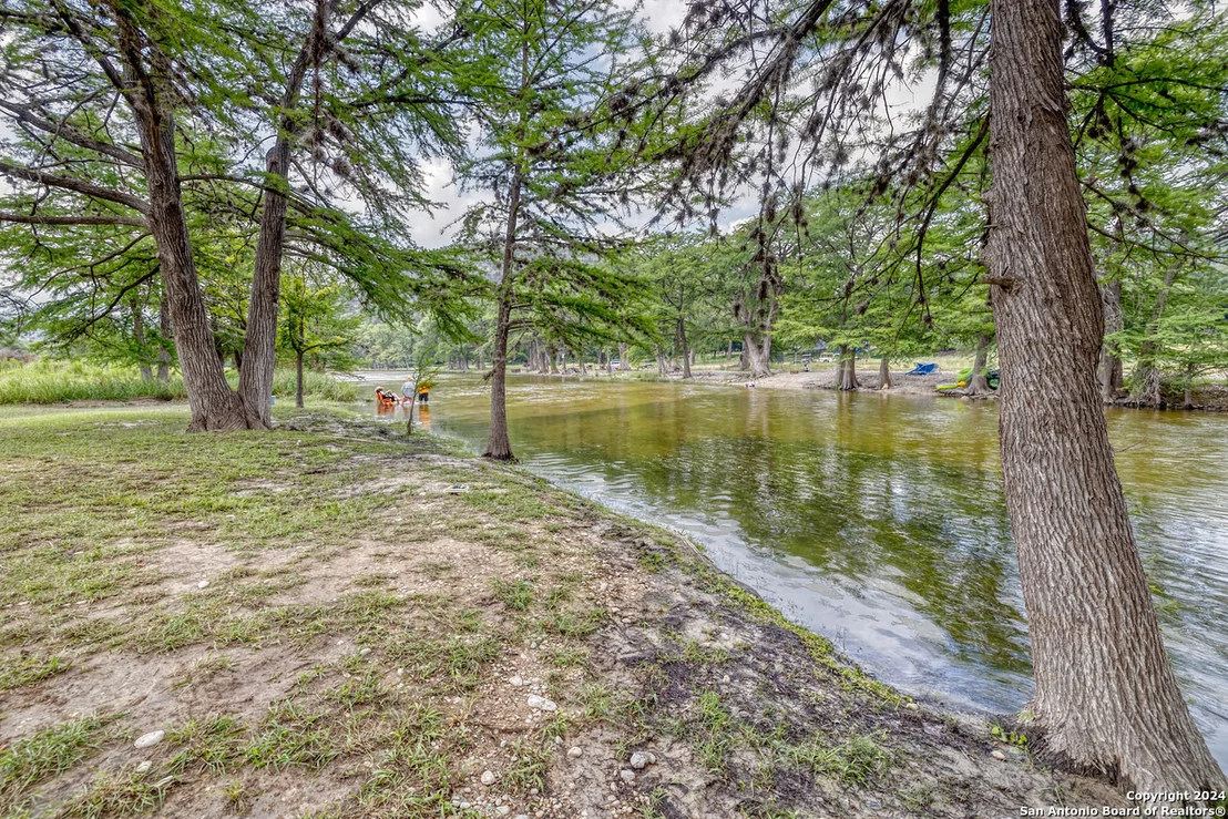 Photo of 65 COMMANCHE CREEK RD
