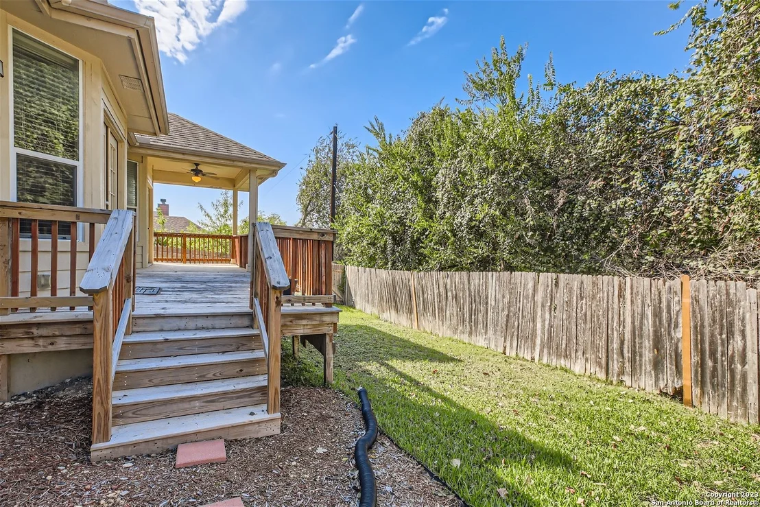 Photo of 1302 Magellan