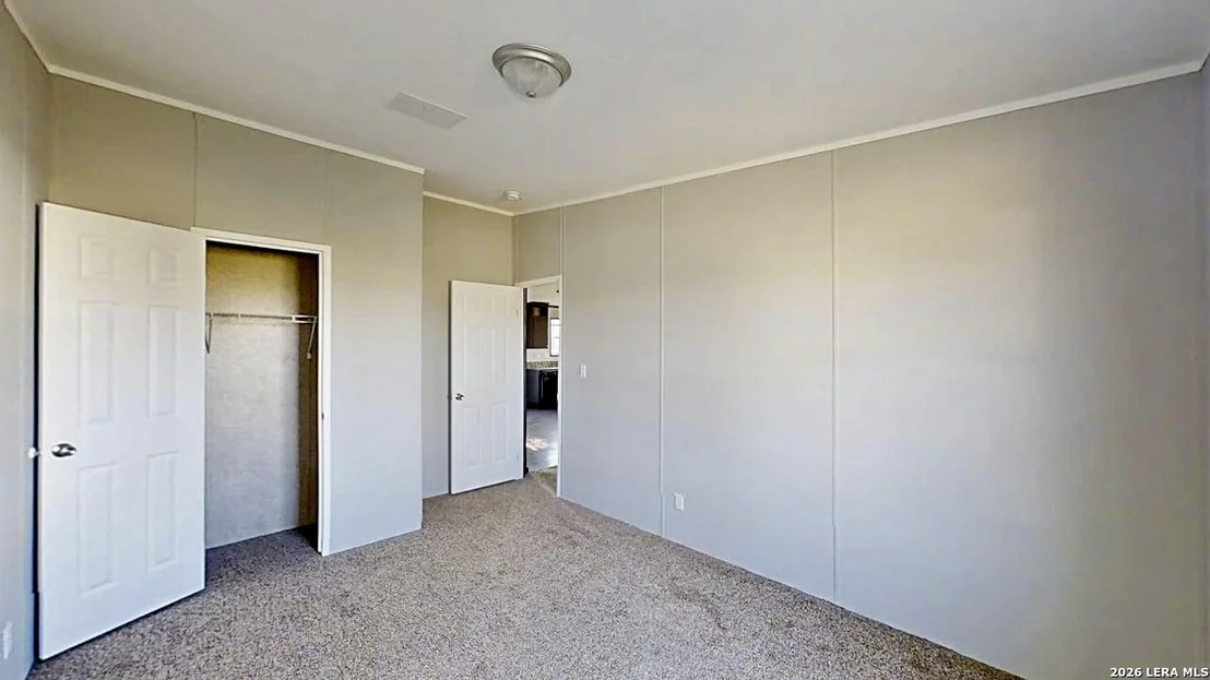 Photo of 604 Wexford