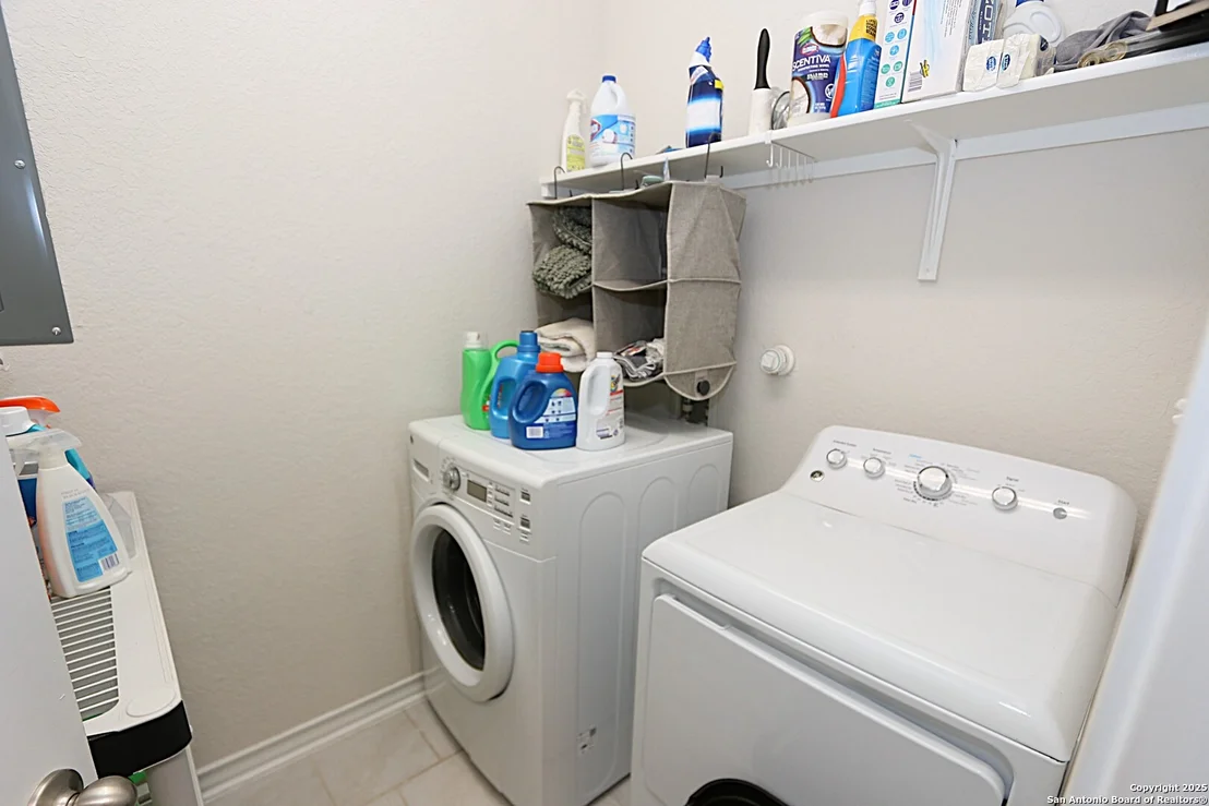 Photo of 9904 BRATTEN RISE